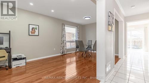 14 Wetmeadow Drive, Brampton (Fletcher'S Meadow), ON - Indoor