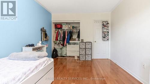 14 Wetmeadow Drive, Brampton (Fletcher'S Meadow), ON - Indoor Photo Showing Bedroom