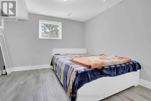 11 Ava Court, Brampton (Avondale), ON - Indoor Photo Showing Bedroom