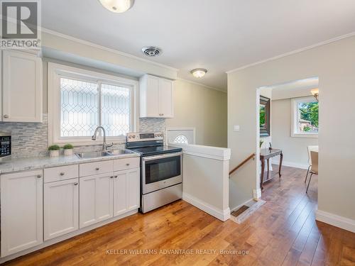 88 Wellesworth Drive, Toronto, ON - Indoor Photo Showing Kitchen