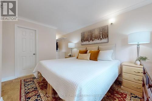 17 The Wishbone, Toronto (Brookhaven-Amesbury), ON - Indoor Photo Showing Bedroom