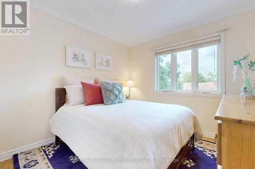 17 The Wishbone, Toronto (Brookhaven-Amesbury), ON - Indoor Photo Showing Bedroom