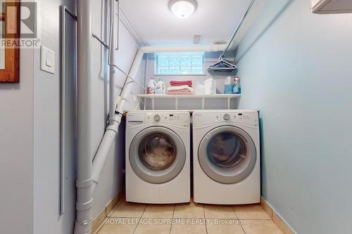 17 The Wishbone, Toronto (Brookhaven-Amesbury), ON - Indoor Photo Showing Laundry Room