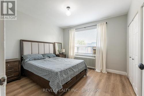 302 - 57 Mericourt Road, Hamilton, ON - Indoor Photo Showing Bedroom