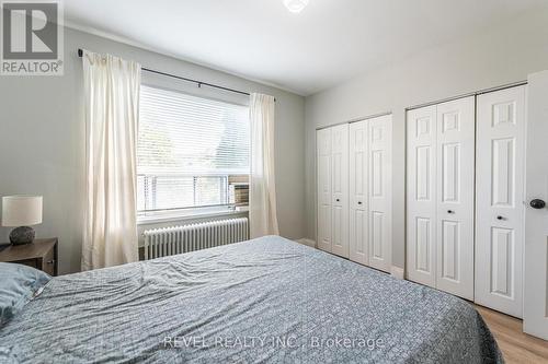 302 - 37 Mericourt Road, Hamilton, ON - Indoor Photo Showing Bedroom