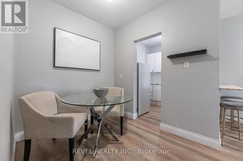 302 - 57 Mericourt Road, Hamilton, ON - Indoor Photo Showing Dining Room