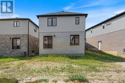 3117 Turner Crescent, London, ON - Outdoor With Exterior