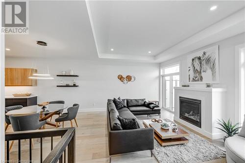 269 Pittock Park Road Unit# 12, Woodstock, ON - Indoor Photo Showing Living Room With Fireplace