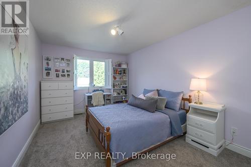 109 Parkview Drive, Thames Centre (Dorchester), ON - Indoor Photo Showing Bedroom