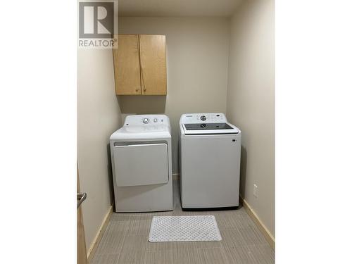 5111 Medeek Avenue, Terrace, BC - Indoor Photo Showing Laundry Room