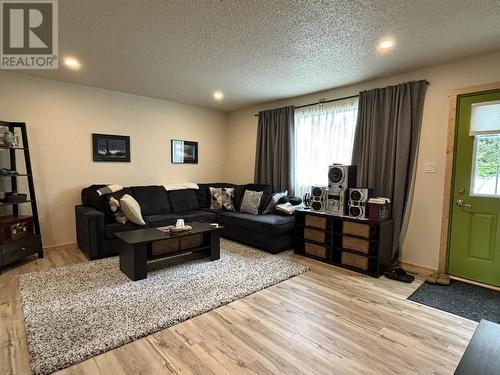 5111 Medeek Avenue, Terrace, BC - Indoor Photo Showing Other Room