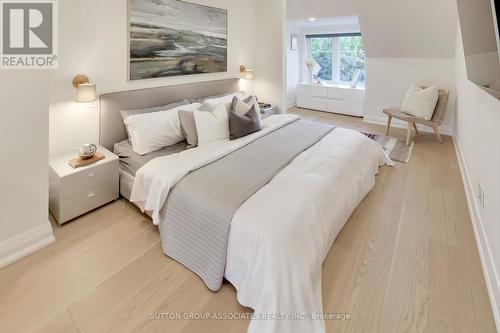 74 Shannon Street, Toronto (Trinity-Bellwoods), ON - Indoor Photo Showing Bedroom