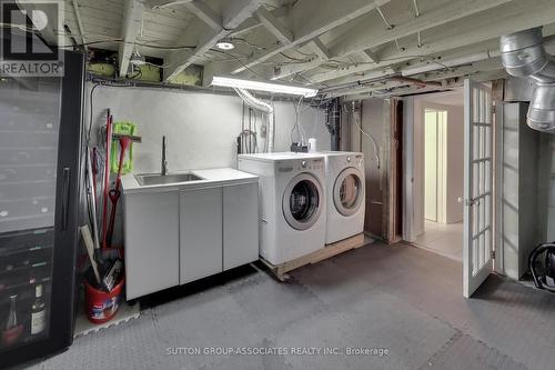 74 Shannon Street, Toronto (Trinity-Bellwoods), ON - Indoor Photo Showing Laundry Room