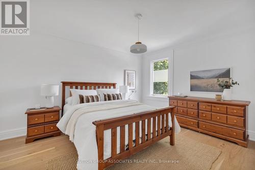 333 Brunswick Avenue, Toronto, ON - Indoor Photo Showing Bedroom