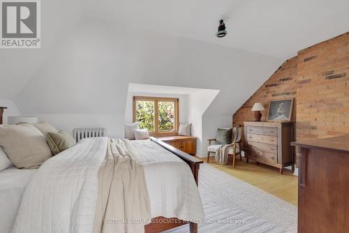 333 Brunswick Avenue, Toronto, ON - Indoor Photo Showing Bedroom