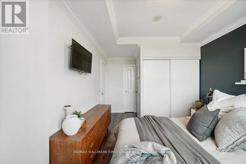 309 - 1235 Bayly Street, Pickering (Bay Ridges), ON - Indoor Photo Showing Bedroom