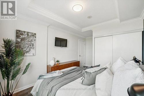 309 - 1235 Bayly Street, Pickering (Bay Ridges), ON - Indoor Photo Showing Bedroom