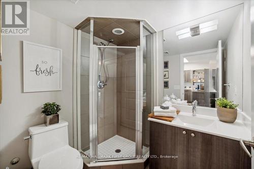 309 - 1235 Bayly Street, Pickering (Bay Ridges), ON - Indoor Photo Showing Bathroom