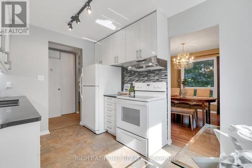 86 - 321 Blackthorn Street, Oshawa (Eastdale), ON - Indoor Photo Showing Kitchen