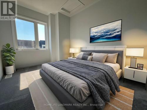 943 Kicking Horse Path, Oshawa, ON - Indoor Photo Showing Bedroom