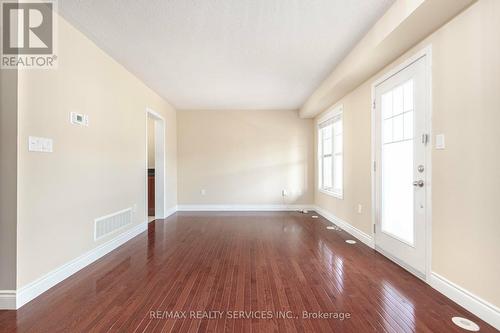 642 Scott Boulevard, Milton, ON - Indoor Photo Showing Other Room