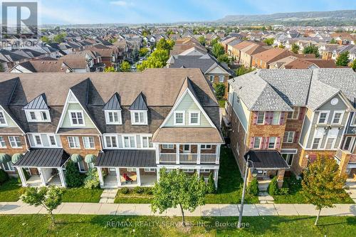 642 Scott Boulevard, Milton, ON - Outdoor With Facade