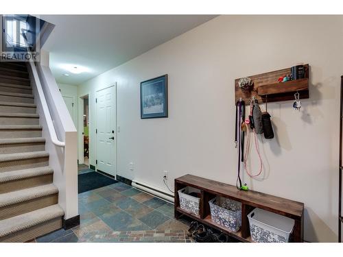 150 Mallach Road Unit# 204, Kelowna, BC - Indoor Photo Showing Other Room