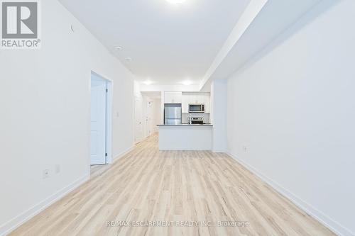 301 - 460 Dundas Street E, Hamilton, ON - Indoor Photo Showing Other Room