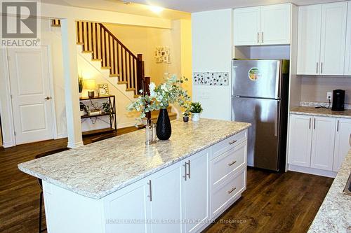 70 - 77 Diana Avenue, Brantford, ON - Indoor Photo Showing Kitchen