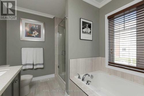 124 Shoreview Place, Hamilton (Lakeshore), ON - Indoor Photo Showing Bathroom