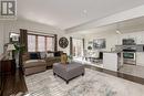 124 Shoreview Place, Hamilton (Lakeshore), ON  - Indoor Photo Showing Living Room 