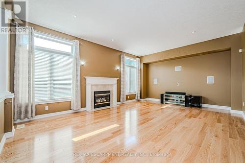 76 Moorland Crescent, Hamilton, ON - Indoor Photo Showing Living Room With Fireplace