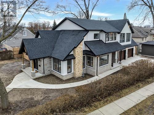 907 Reedmere Road, Windsor, ON - Outdoor