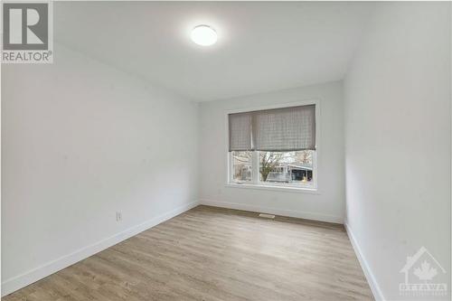 828 Maplewood Avenue Unit#A, Ottawa, ON - Indoor Photo Showing Other Room