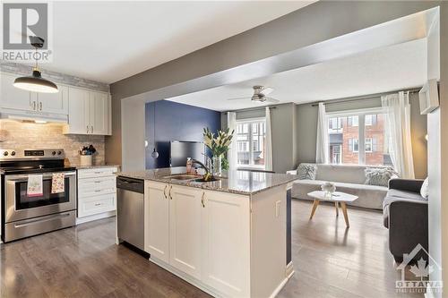 123 Gelderland Private, Ottawa, ON - Indoor Photo Showing Kitchen With Stainless Steel Kitchen