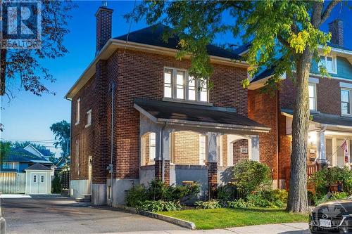 100 Fentiman Avenue, Ottawa, ON - Outdoor With Facade