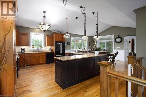 023038 Holland-Sydenham Townline, Chatsworth, ON - Indoor Photo Showing Kitchen