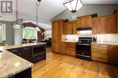 023038 Holland-Sydenham Townline, Chatsworth, ON - Indoor Photo Showing Kitchen