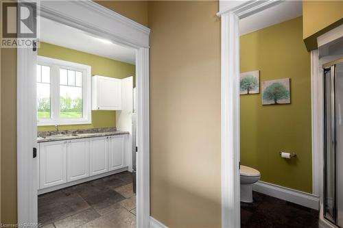 023038 Holland-Sydenham Townline, Chatsworth, ON - Indoor Photo Showing Bathroom