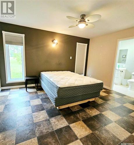 33 Railway Avenue, Yarbo, SK - Indoor Photo Showing Bedroom