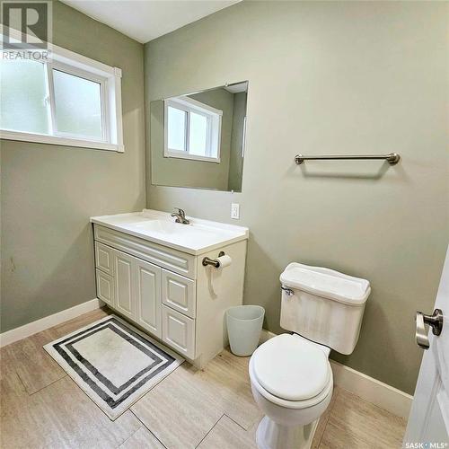 33 Railway Avenue, Yarbo, SK - Indoor Photo Showing Bathroom