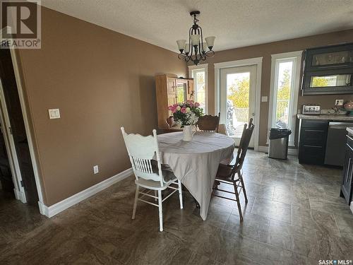 280 Dehavilland Avenue, Air Ronge, SK - Indoor Photo Showing Dining Room