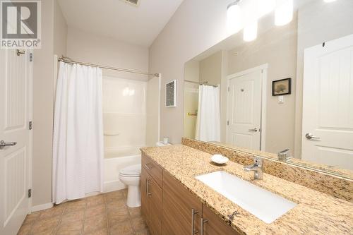 410-1200 Harrison Place, Kamloops, BC - Indoor Photo Showing Bathroom