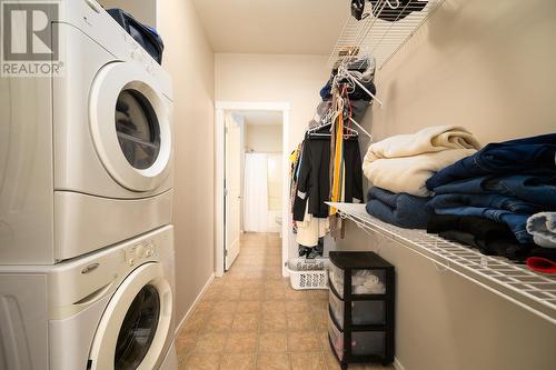 410-1200 Harrison Place, Kamloops, BC - Indoor Photo Showing Laundry Room