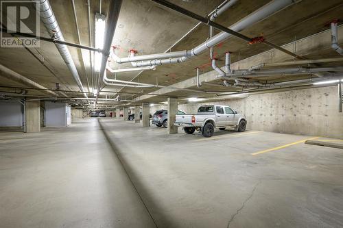 410-1200 Harrison Place, Kamloops, BC - Indoor Photo Showing Garage