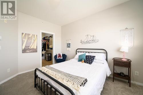 410-1200 Harrison Place, Kamloops, BC - Indoor Photo Showing Bedroom