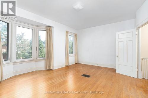 218 Montrose Avenue, Toronto (Palmerston-Little Italy), ON - Indoor Photo Showing Other Room