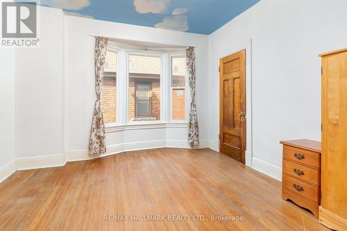 218 Montrose Avenue, Toronto (Palmerston-Little Italy), ON - Indoor Photo Showing Other Room