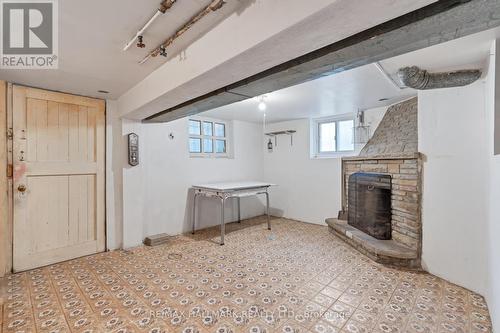 218 Montrose Avenue, Toronto (Palmerston-Little Italy), ON - Indoor With Fireplace