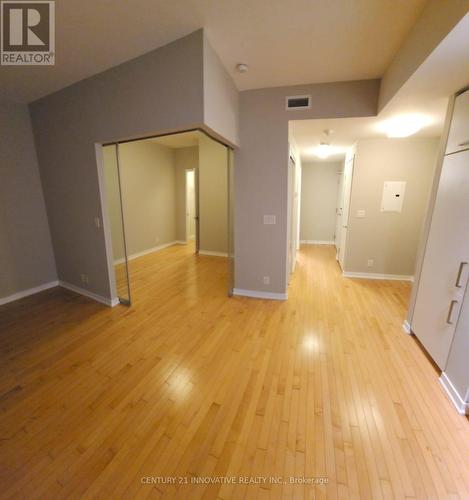 3311 - 12 York Street, Toronto (Waterfront Communities), ON - Indoor Photo Showing Other Room